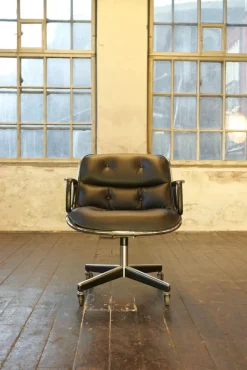 Sale Pamono Executive Swivel Chair by Charles Pollock for Knoll