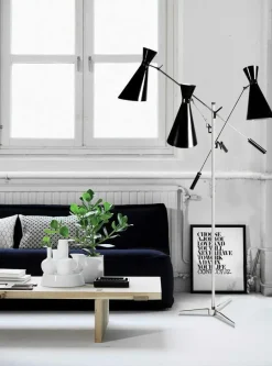 Pamono Floor Lamp in Brass><noscript><img width=