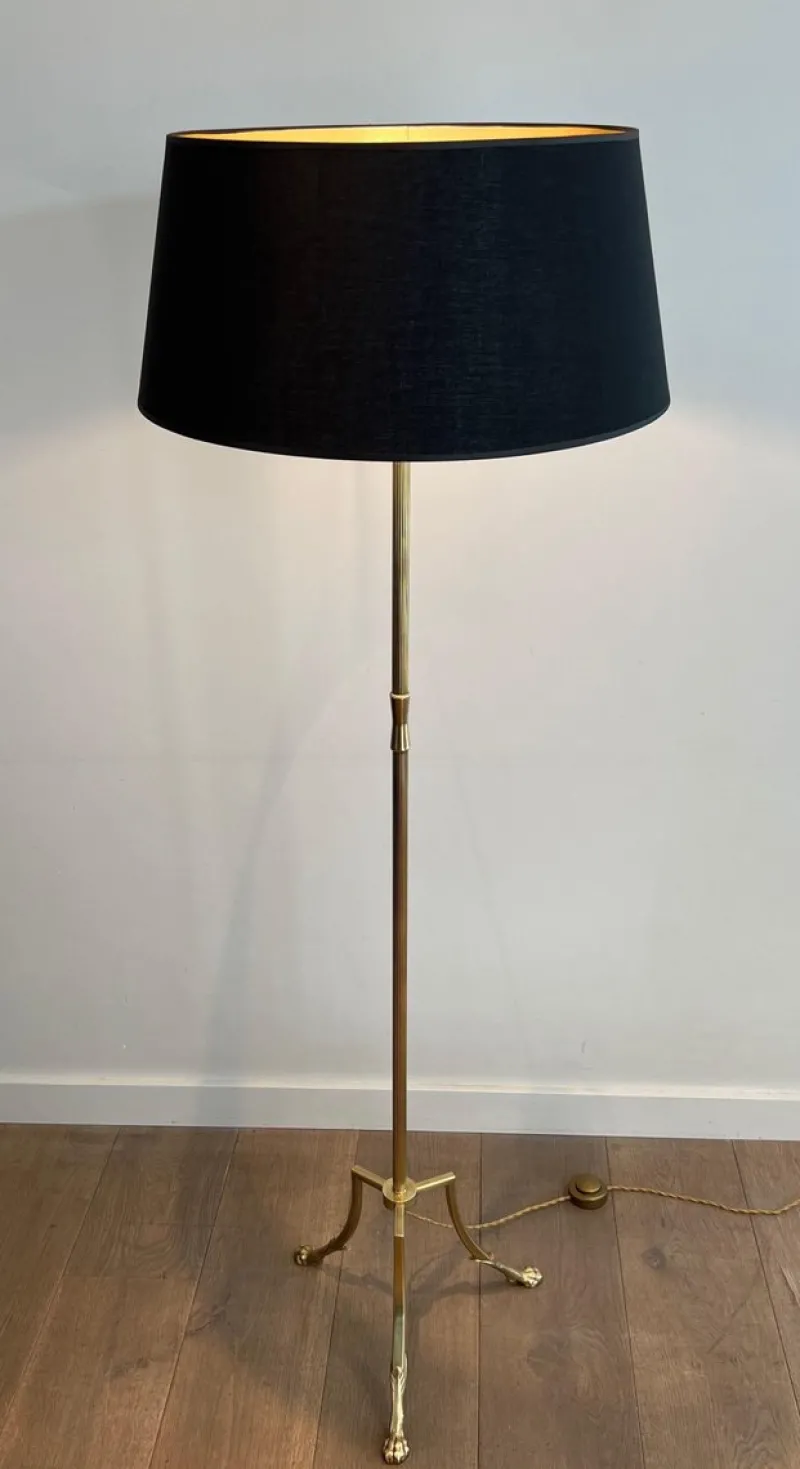 Pamono Floor Lamp in Brass and Tripod Base with Claw Feet from Maison Jansen> Floor Lamps