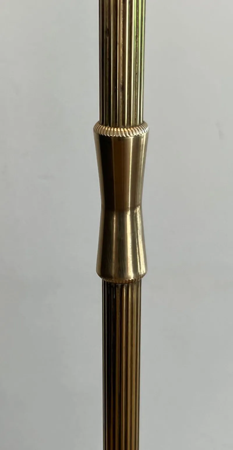 Pamono Floor Lamp in Brass and Tripod Base with Claw Feet from Maison Jansen> Floor Lamps