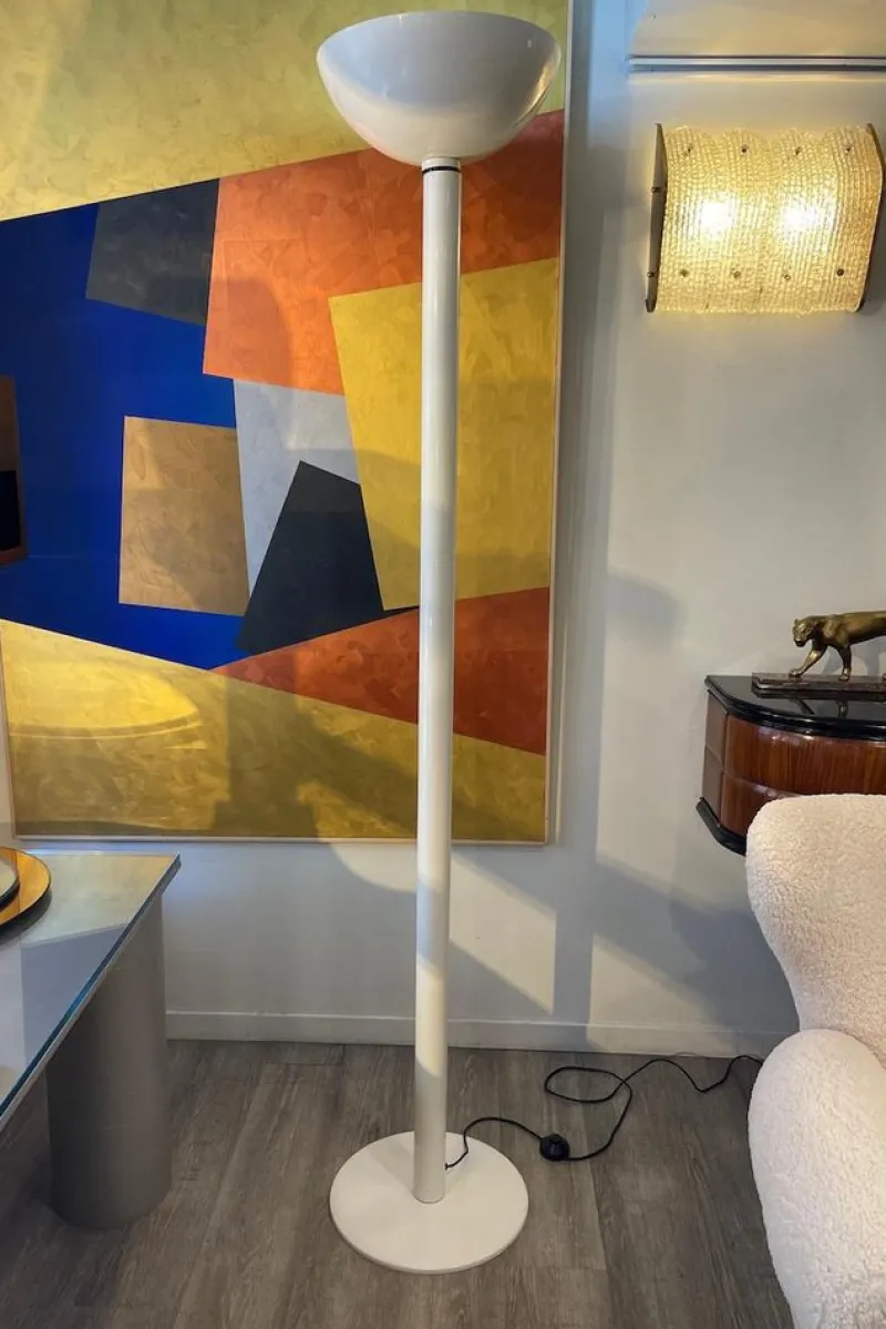 Pamono Floor Lamp in White Enameled Metal from Luce, 1970s> Floor Lamps
