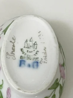 Pamono Flora Danica Porcelain Set by Bing & Grøndahl, Denmark, 1920s, Set of 4><noscript><img width=