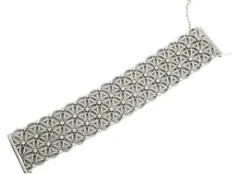 Outlet Pamono Flower Themed White Gold Bracelet with White Diamonds