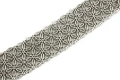Outlet Pamono Flower Themed White Gold Bracelet with White Diamonds
