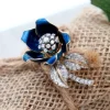 Pamono Flower-Shaped Gold Brooch with Diamond Chips