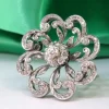 Pamono Flower-Shaped Platinum Brooch with Brilliant-Cut Diamonds> Brooches