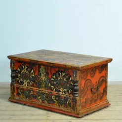 New Pamono Folk Art Wedding Chest, 1850