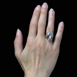 Pamono French 15 Carats Aquamarine 18 Karat Rose Gold Cocktail Ring, 1960s