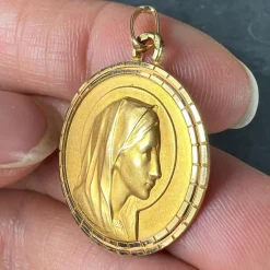 Sale Pamono French 18 Karat Yellow Gold Virgin Mary Medal Pendant Dropsy, 1950s