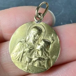 Best Pamono French 18 Karat Yellow Gold Jesus Christ Communion Medal Charm Pendant by Lasserre, 1930s