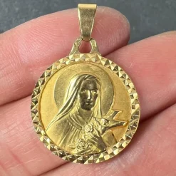 Best Pamono French 18 Karat Yellow Gold Saint Therese Charm Medal Pendant, 1950s