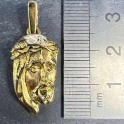 Pamono French 18 Karat Yellow Gold Jesus Christ Crown of Thorns Medal Pendant, 1970s
