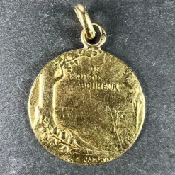 New Pamono French 18 Karat Yellow Gold Bonheur Good Luck Lucky Charm Medal Pendant, 1890s