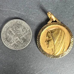 Hot Pamono French 18 Karat Yellow Gold Virgin Mary Charm Pendant Medal, 1950s