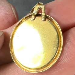 Pamono French 18 Karat Yellow Gold Scorpio Zodiac Charm Medal Pendant, 1950s><noscript><img width=