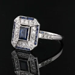 Hot Pamono French Art Deco Sapphire Diamonds Platinum Rectangular Ring, 1920s