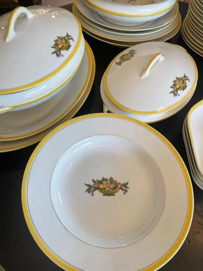Pamono French Art Deco Service in Porcelain from Limoges, 1920s, Set of 49> Dinner Plates & Bowls