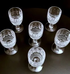 Sale Pamono French Beaux-Art Style Ground Crystal Liqueur Glasses, 1920, Set of 6