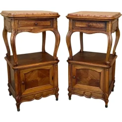 Pamono French Bedside Tables with Cabriole Legs, 1950s, Set of 2> Nightstands
