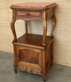 Pamono French Bedside Tables with Cabriole Legs, 1950s, Set of 2><noscript><img width=