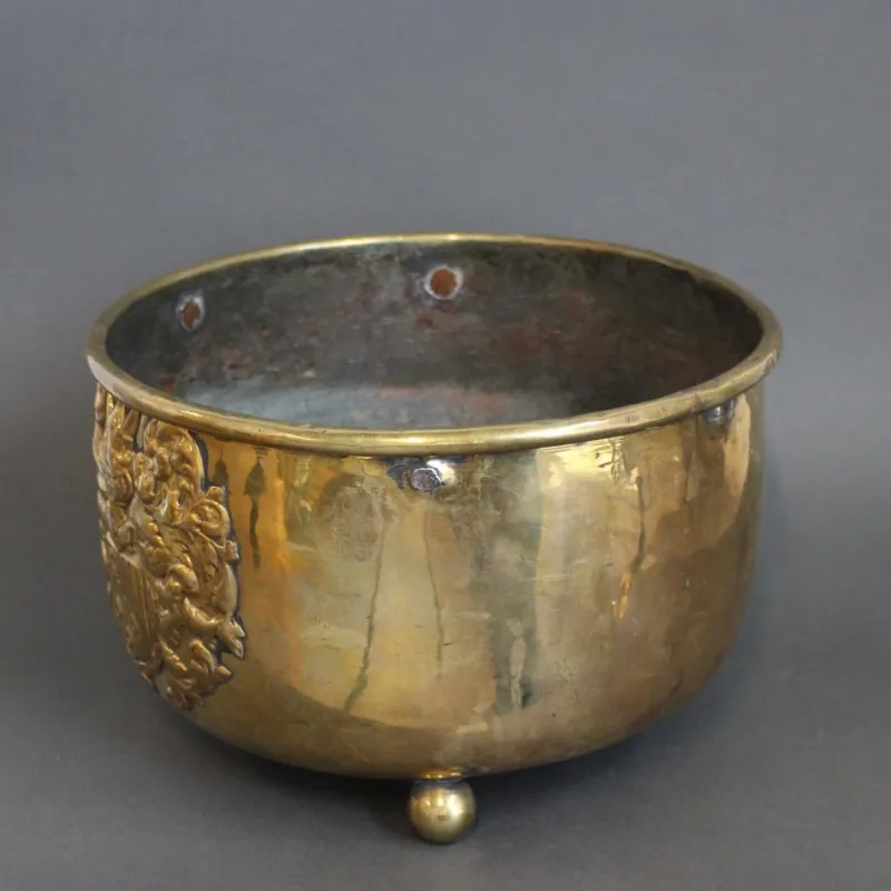 Pamono French Brass Cachepot, 1700s> Planters And Jardiniere