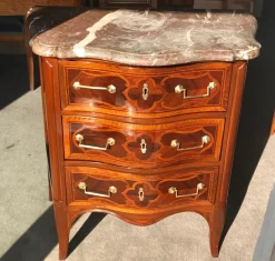 Pamono French Chest of Drawers, 18th Century><noscript><img width=