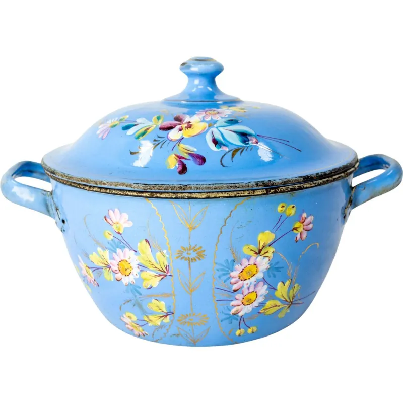 Hot Pamono French Country Blue Soup Tureen With Floral Decoration in Enameled Iron, 1900s