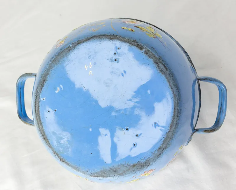 Hot Pamono French Country Blue Soup Tureen With Floral Decoration in Enameled Iron, 1900s