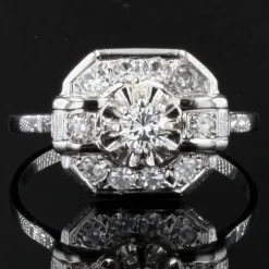 Online Pamono French Diamonds 18 Karat White Gold Art Deco Ring, 1930s