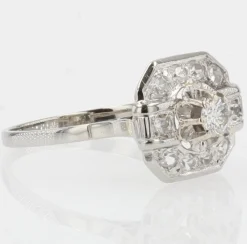 Online Pamono French Diamonds 18 Karat White Gold Art Deco Ring, 1930s