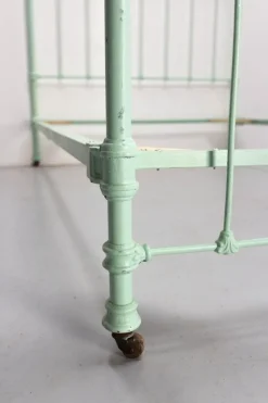 Pamono French Double Bed in Metal and Brass, 1890s> Beds & Bedroom Sets