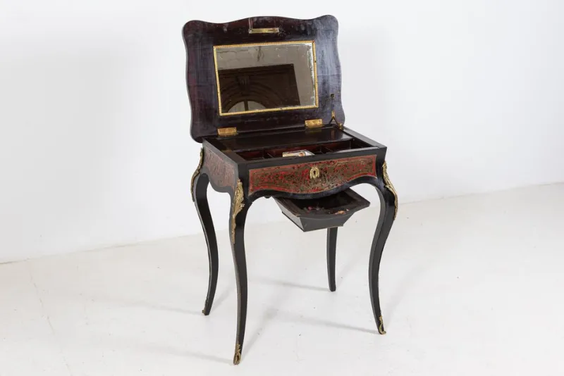 Discount Pamono French Dressing Table, 19th Century