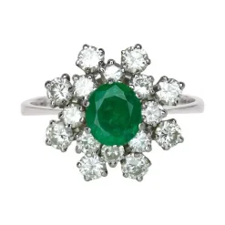 New Pamono French Emerald Diamonds 18 Karat White Gold Cocktail Ring, 1970s