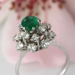 New Pamono French Emerald Diamonds 18 Karat White Gold Cocktail Ring, 1970s