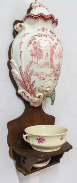 Pamono French Faience Wall Fountain, 19th Century><noscript><img width=