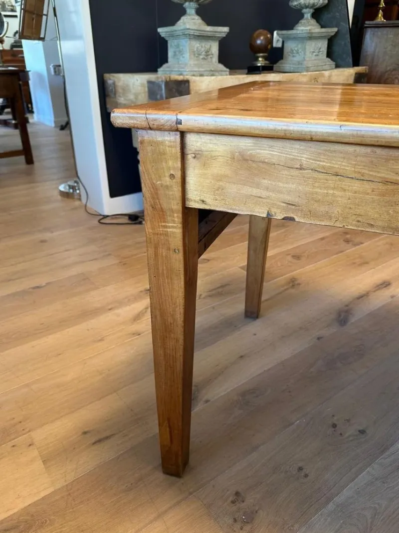 Pamono French Farmhouse Table in Cherry> Dining Tables & Sets