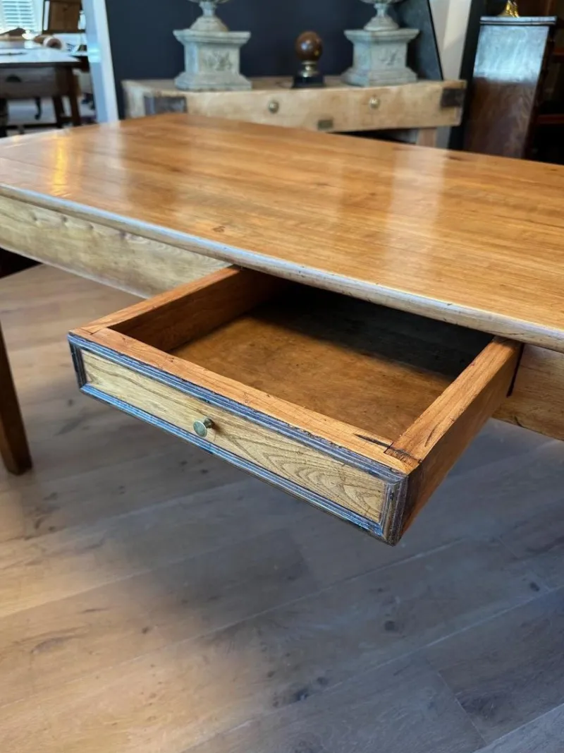 Pamono French Farmhouse Table in Cherry> Dining Tables & Sets