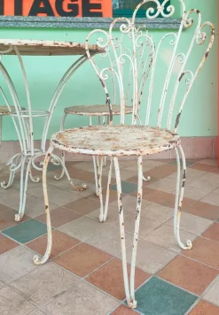 Pamono French Garden Table and Chairs in Iron, 1960s, Set of 5><noscript><img width=