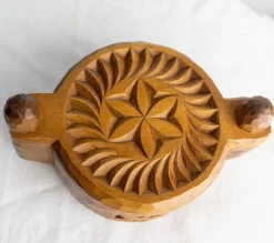 Pamono French Hand-Carved Salt Box in Cembro Pine, 1950><noscript><img width=