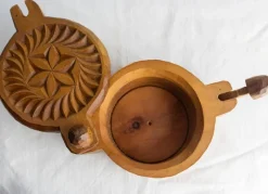 Pamono French Hand-Carved Salt Box in Cembro Pine, 1950><noscript><img width=
