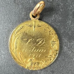 Pamono French Holy Communion 18k Yellow Gold Medal Pendant, 1890s><noscript><img width=