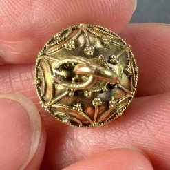 Pamono French 18k Yellow Gold Filigree Sphere Charm Pendant, 1890s><noscript><img width=