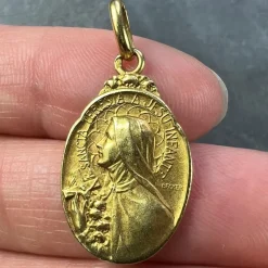 Pamono French 18k Yellow Gold St Therese Charm Medal Pendant by Becker, 1890s><noscript><img width=