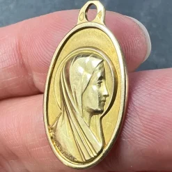 Pamono French 18k Yellow Gold Virgin Mary Charm Pendant Medal by Paul Brandt, 1950s><noscript><img width=