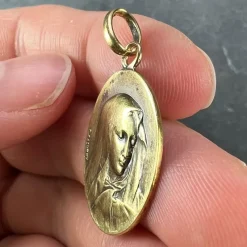 Hot Pamono French 18k Yellow Gold Virgin Mary Charm Pendant Medal from Rasumny, 1890s