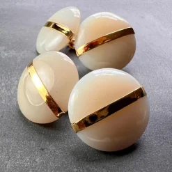 Pamono French 18k Yellow Gold White Agate Stripe Cufflinks, 1930s, Set of 2><noscript><img width=