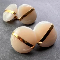 Pamono French 18k Yellow Gold White Agate Stripe Cufflinks, 1930s, Set of 2><noscript><img width=
