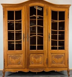 Pamono French Louis XIV Style Oak Display Bookcase> Cabinets & Wardrobes