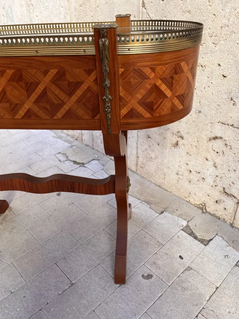 Pamono French Louis XV Planter Top, 1890s> Planters And Jardiniere