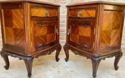 Pamono French Louis XV Style Walnut & Marquetry Bedside Tables, Set of 2> Nightstands